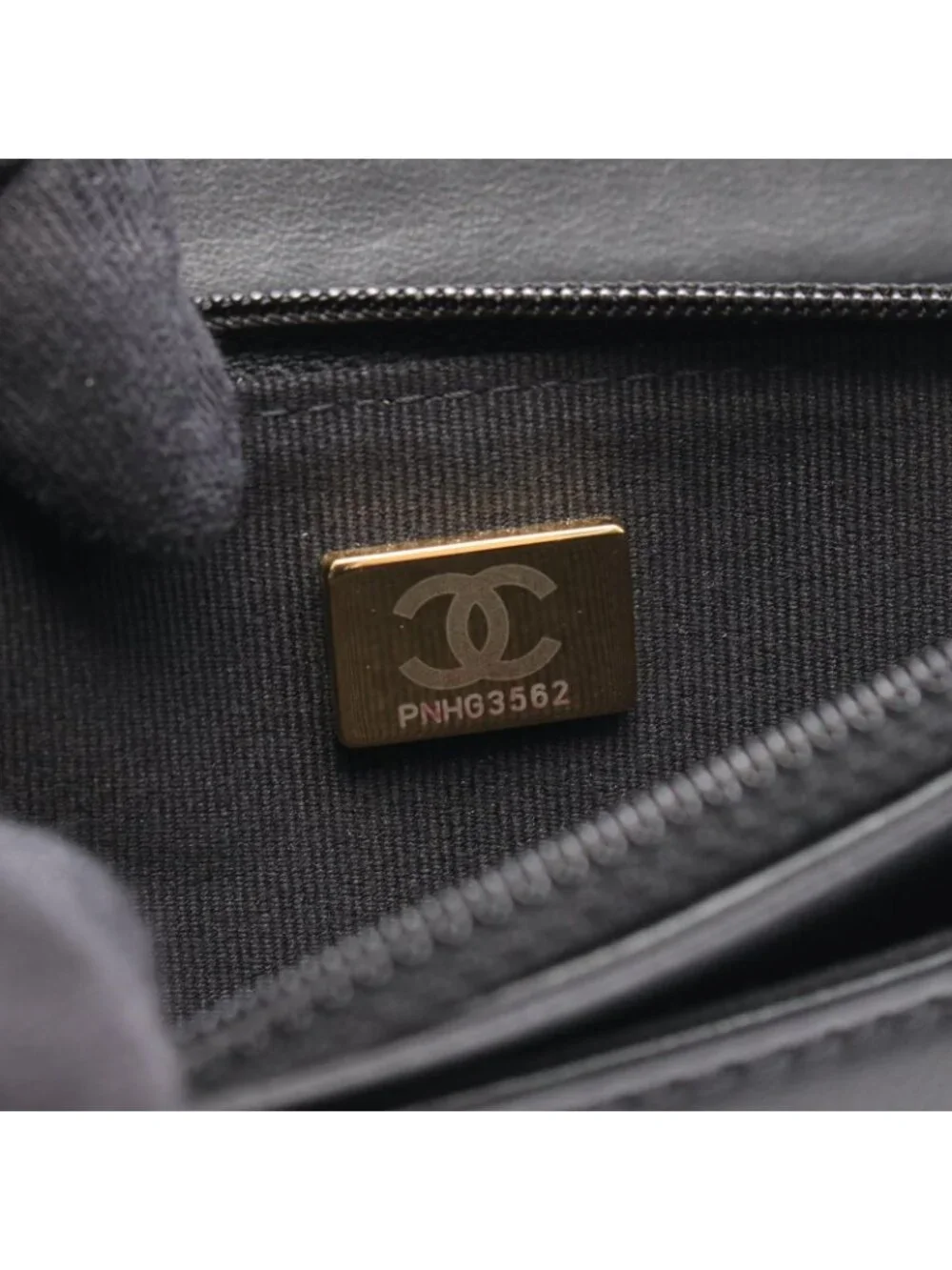 Chanel Shoulder Bag Boy Quilted Black Caviar Leather Boy Chain Wallet